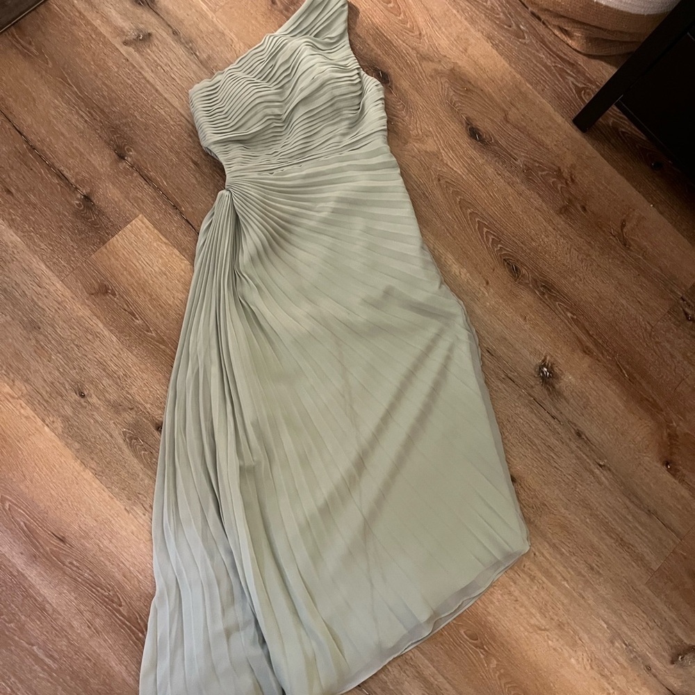 Azazie bridesmaid (A4 size) One-Shoulder dusty sage - Picture 5 of 7